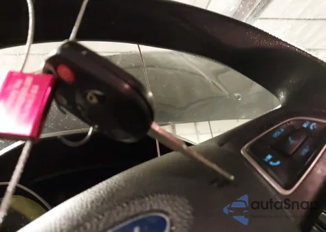 2016 Ford Focus Se from USA, damaged, VIN 1FADP3K23GL254152